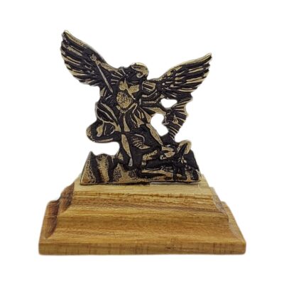 Mini Enfeite São Miguel de Madeira e Metal 6×5 cm – 14357